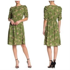 Bobeau Cinch Sleeve Smocked Waist Dress Size Medium